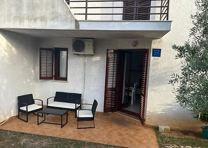 Happy Place * Πούλα